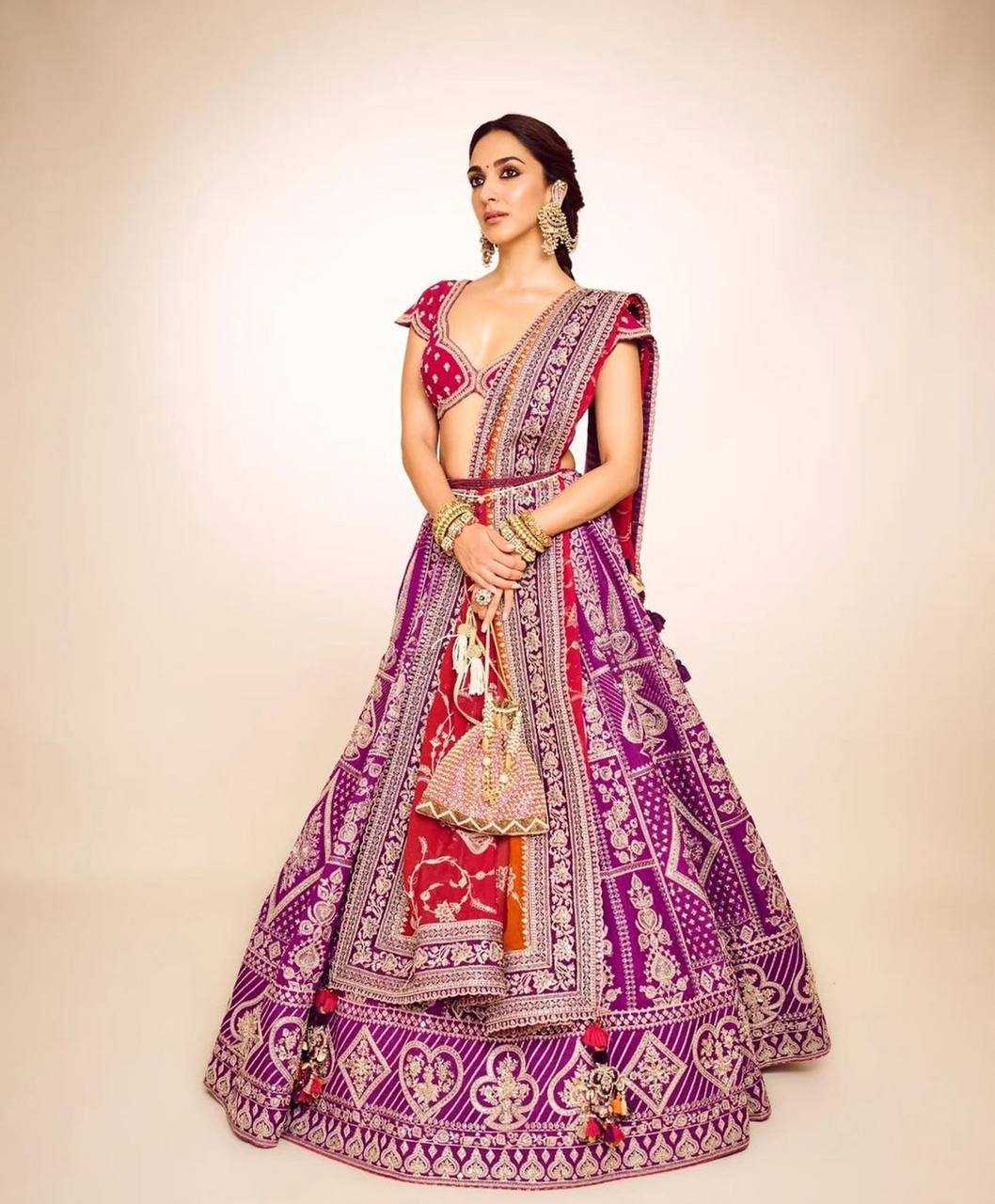 YNF SILK RIN114 5038 LEHENGAS WHOLESALE TRADITIONAL SILK CELEBRITY EMBROIDERED BOLLYWOOD LEHENGAS  MANUFACTURER