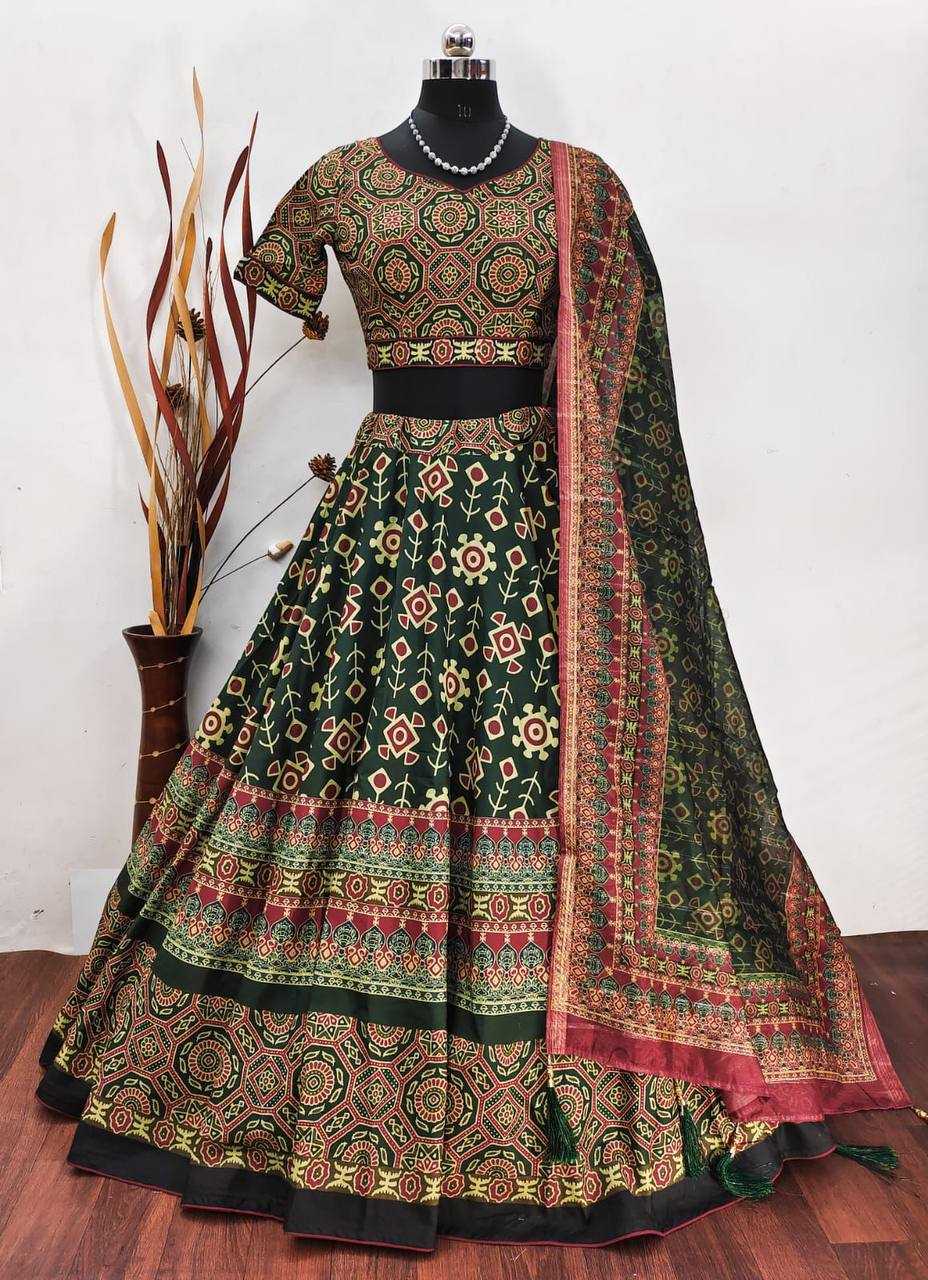 YNF COTTON KESH211 LDY67 LEHENGAS WHOLESALE TRADITIONAL PRINTED GREEN LEHENGAS MANUFACTURER