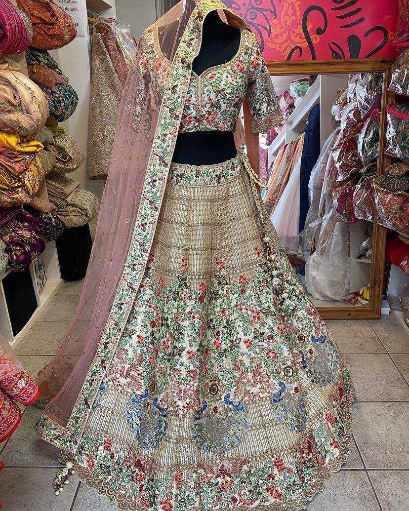 THREAD WORK LEHENGA