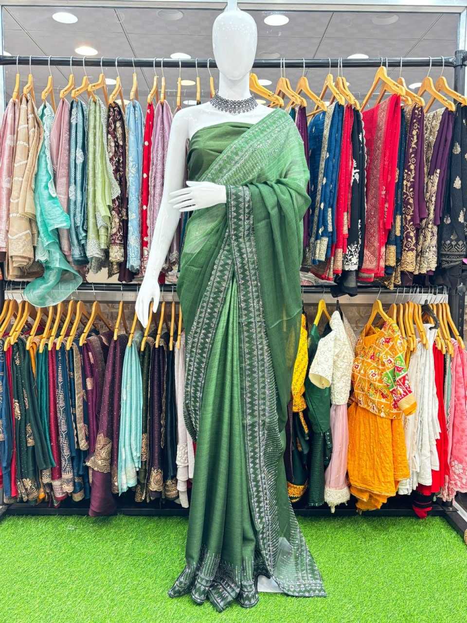 YNF CHIFFON SILK KESH114 2487 SAREES WHOLESALE DESIGNER FANCY WEDDING PARTY WEAR SAREES MANUFACTURER - Deevit International