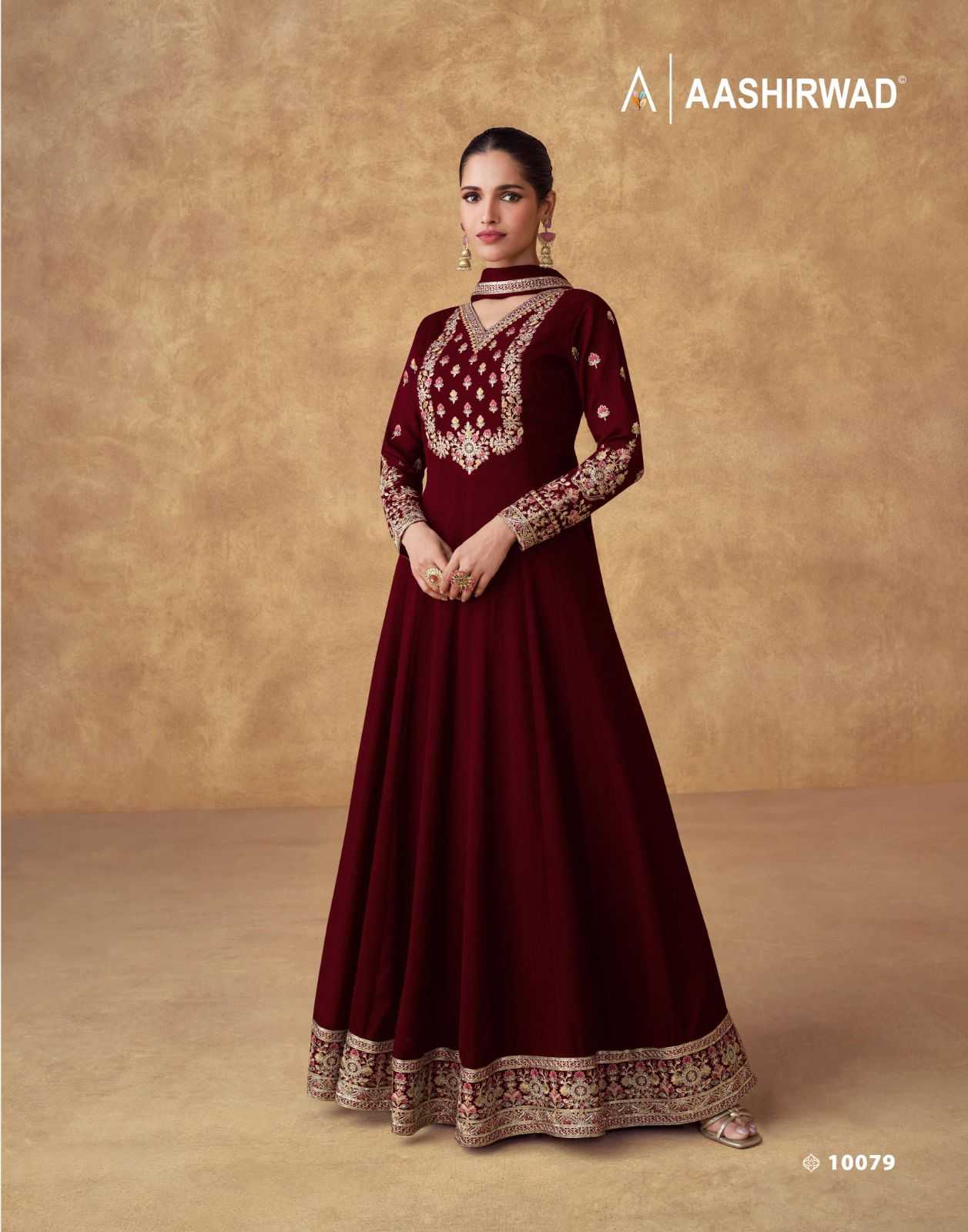 YNF CHINON AASHIRWAD KESH235 SWARA CLOTHING BRANDS WHOLESALE GOWN MANUFACTURER - Deevit International