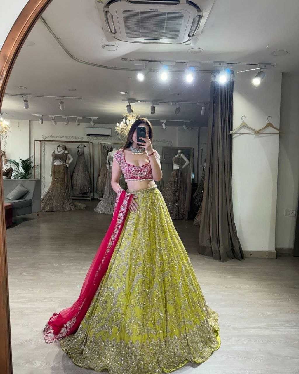 YNF GEORGETTE RIN121 987 LEHENGAS WHOLESALE WEDDING EMBROIDERED GEORGETTE SEQUNIS LEHENGAS MANUFACTURER - Deevit International