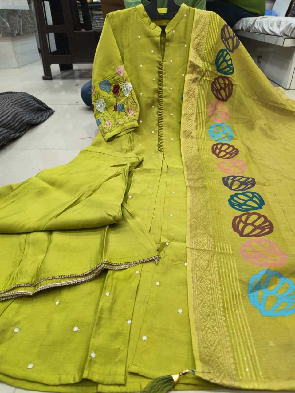 YNF HEAVY ROMAN SILK KESH257 TAC01 SUITS & DRESSES WHOLESALE PRINTED DESIGNER PARTY WEAR LADIES COTTON SUITS MANUFACTURE - Deevit International