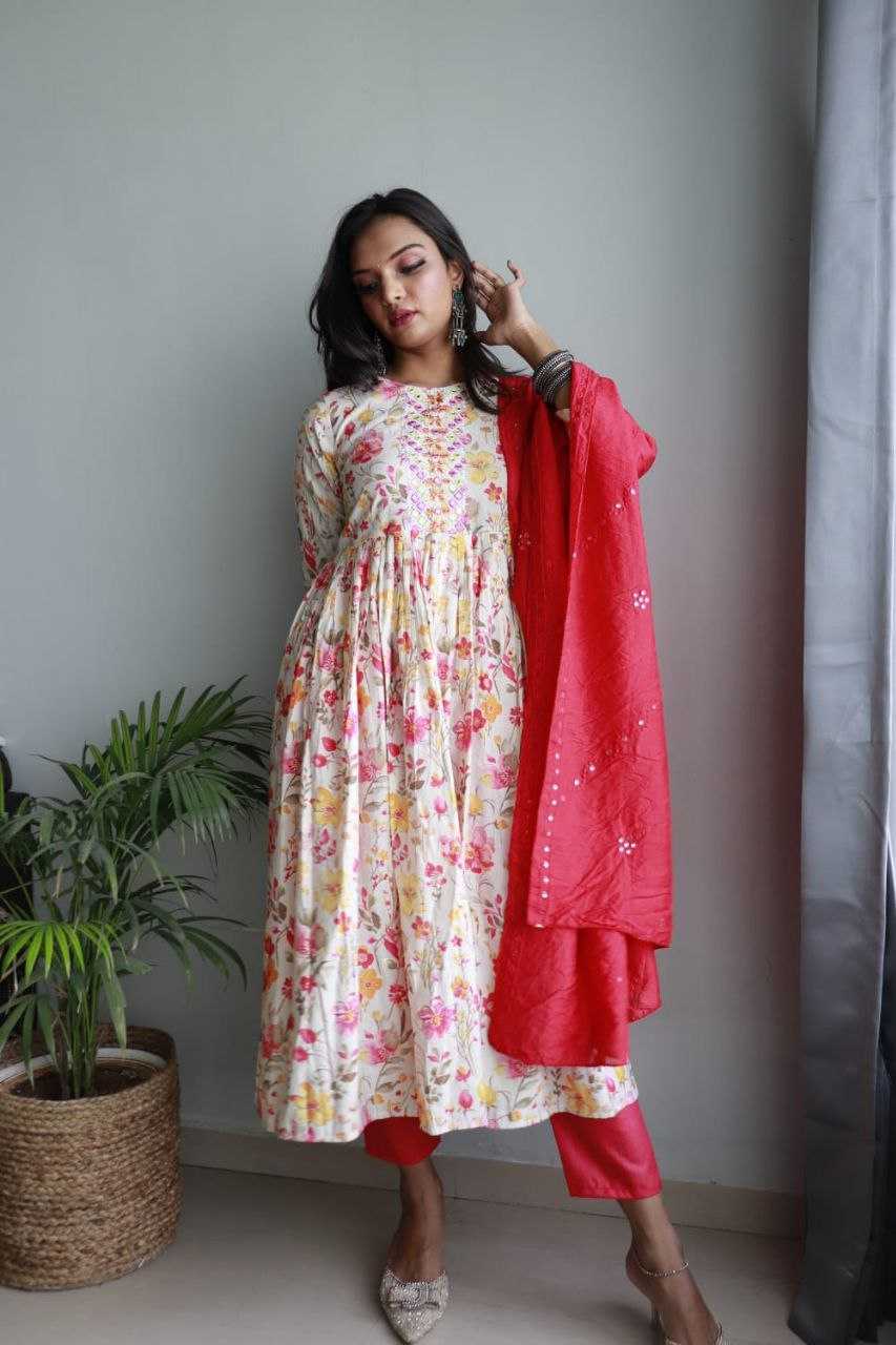 YNF MUSLIN KESH246 KOMAL SUITS & DRESSES WHOLESALE EMBROPIDERY ANARKALI PRINTED SUITS MANUFACTURE - Deevit International