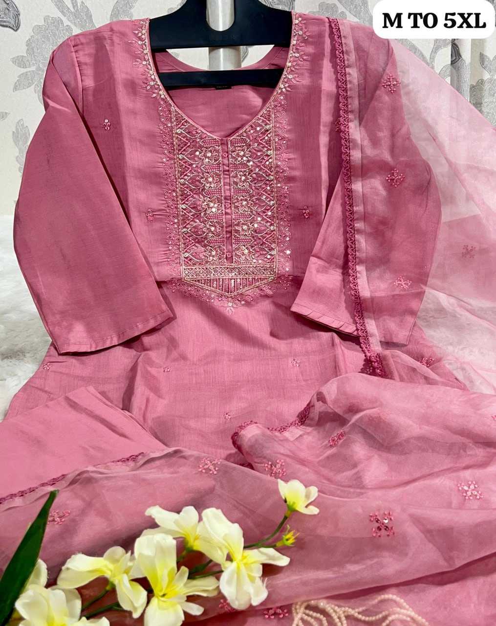 YNF ORGANZA KESH256 RNF19 SUITS & DRESSES WHOLESALE LINE WEDDING LADIES SUITS MANUFACTURE - Deevit International