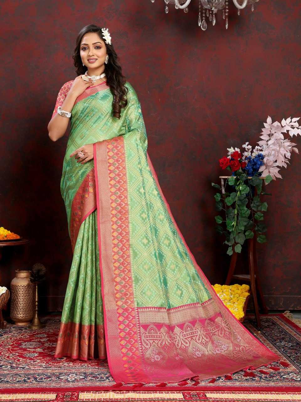 YNF ORGANZA RIN150 307 SAREES WHOLESALE ORGANZA EMBROIDERED ZARI SAREES MANUFACTURER - Deevit International