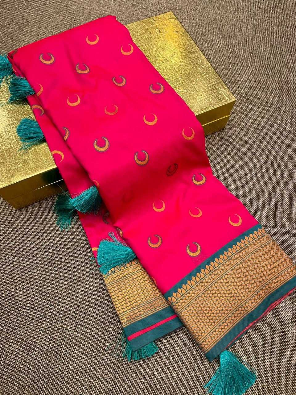 YNF PAITHANI SILK RIN150 Chandrakore Paithani SAREES WHOLESALE FESTIVEL PAITHANI SOFT SILK SAREES MANUFACTURER - Deevit International