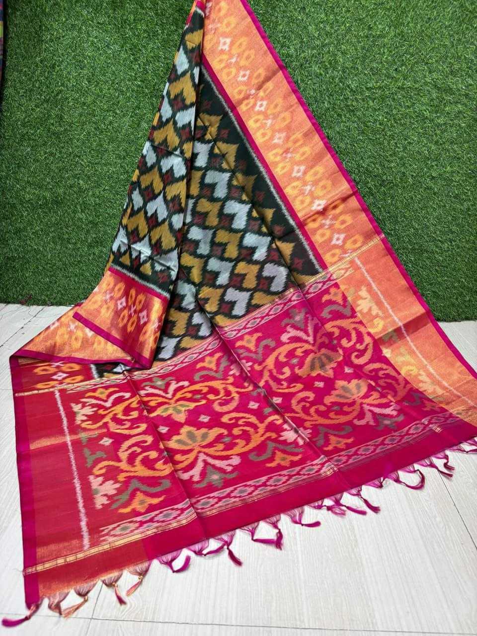 YNF SILK COTTON RRI 08 SAREES WHOLESALE PRINTED COTTON LINEN IKKAT SAREES MANUFACTURER