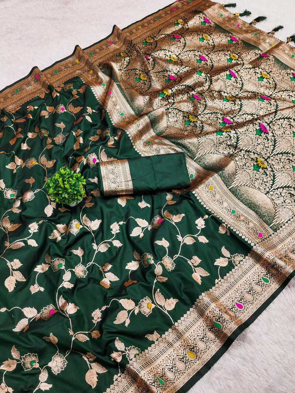 YNF BANARASI SOFT SILK RIN150 Banarasi-4 SILK SAREES WHOLESALE BANARASI SOFT SILK TRADITIONAL SOFT SILK SAREES MANUFACTURER