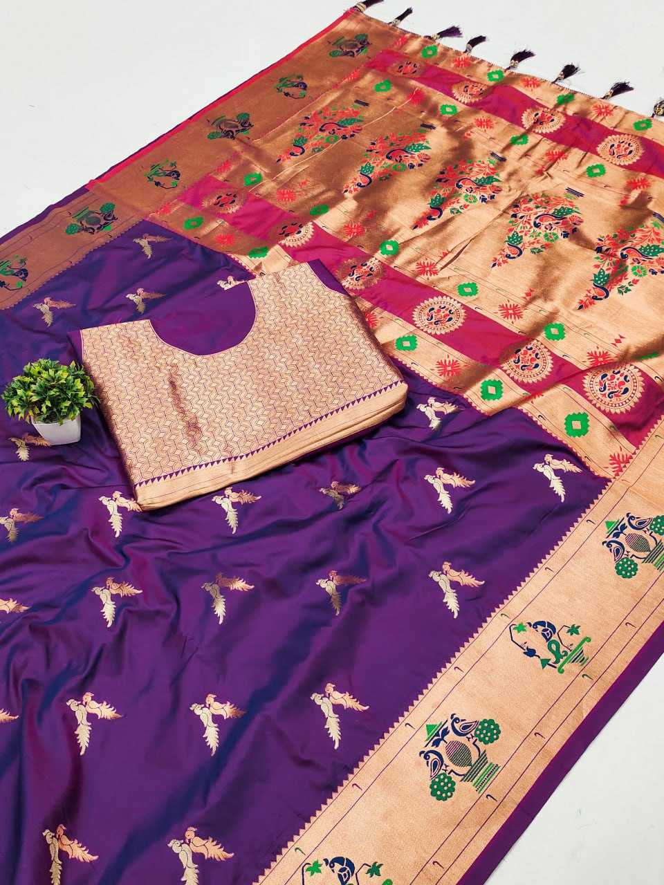 YNF PAITAHNI SILK RIN150  Love Bird SILK SAREES WHOLESALE PAITHANI SOFT SILK TRADITIONAL SILK PURE ZARI SILK SAREES MANUFACTURER