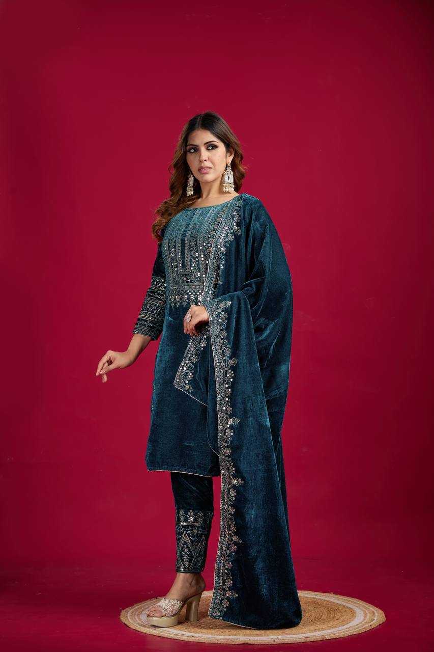 YNF VELVET KESH123 5017 SUITS & DRESSES WHOLESALE VELVET EMBROIDERY LONG KURTI BLACK SUITS MANUFACTURE  - Deevit International