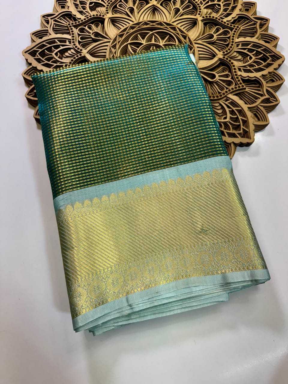 YNF BANARASI SOFT SILK RIN149 MKD163 SILK SAREES WHOLESALE BANARASI SILK PURE ZARI SILK GOLDEN SILK SAREES MANUFACTURER - Deevit International