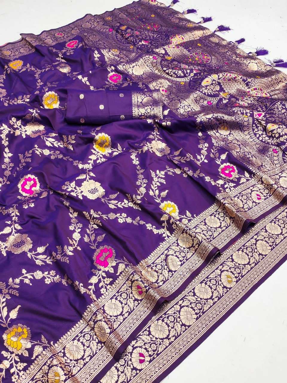 YNF BANARASI SOFT SILKRIN150 Banarasi-1 SILK SAEES WHOLESALE TRADITIONAL BANARASI SOFT SILK SAREES FOR WEDDING MANUFACTURER - Deevit International