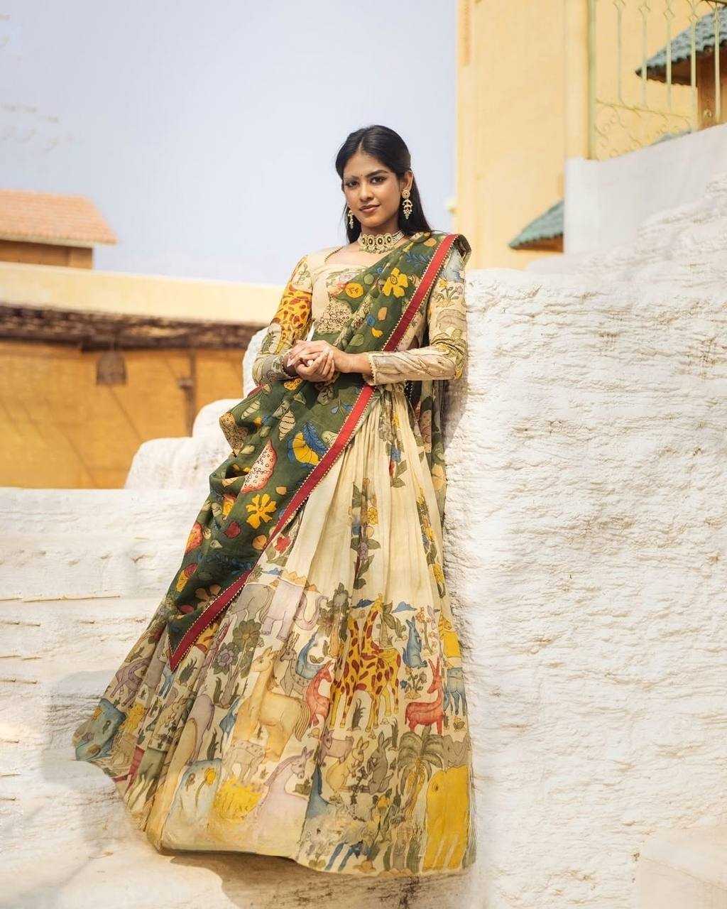 YNF CHINON KESH163 52 LEHENGAS WHOLESALE KALAMKARI TRADITIONAL PRINTED LEHENGAS MANUFACTURER - Deevit International