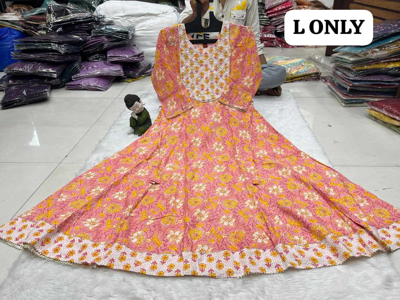 YNF COTTON KESH258 VDA40GOWNS WHOLESALE FANCY LONG PRINTED GOWNS MANUFACTURER - Deevit International