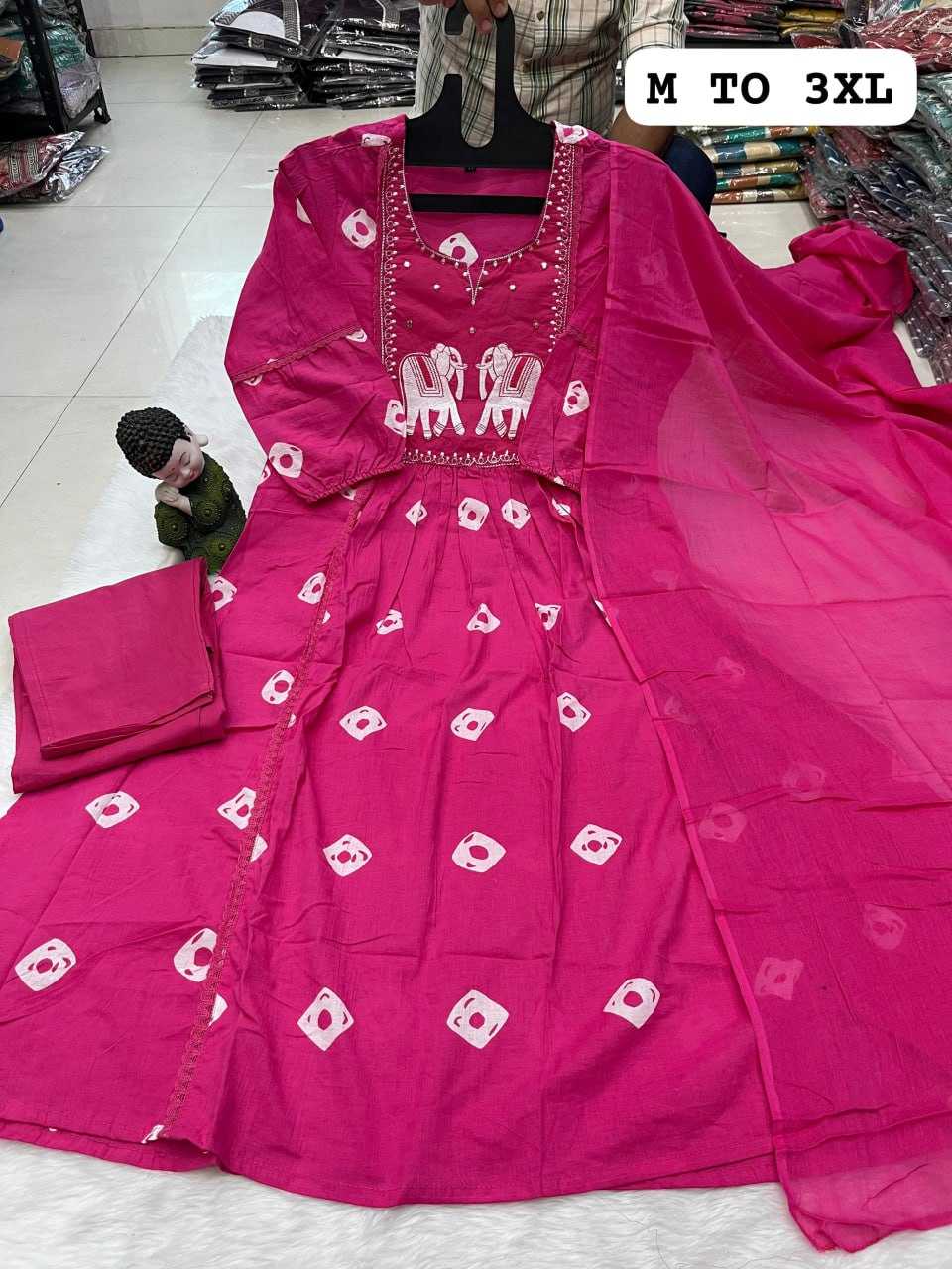 YNF COTTON KESH258 VDA44 SUITS & DRESSES WHOLESALE LADIES PRINTED EMBROIDERY SUITS MANUFACTURE - Deevit International