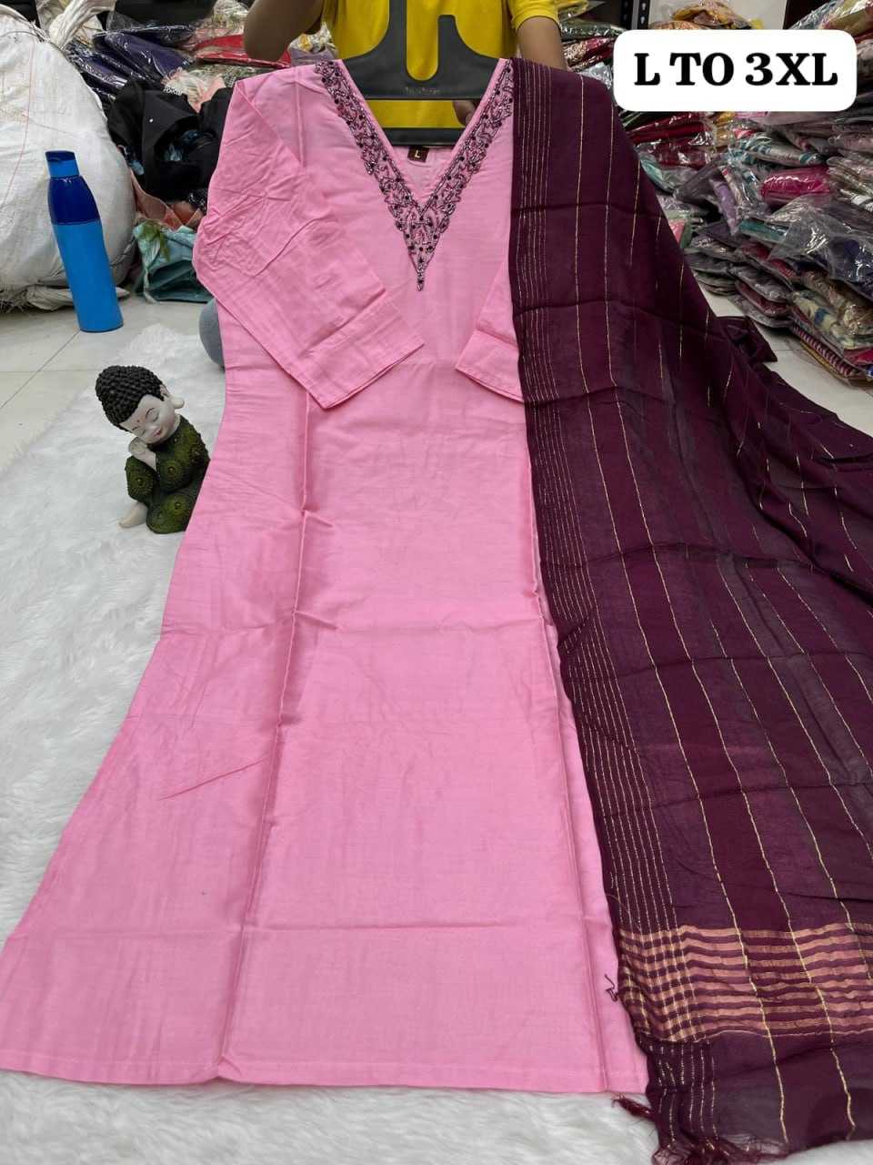 YNF MUSLIN KESH258 VDA15 UITS & DRESSES WHOLESALE DESIGNER SUIT WEDDING LADIES SILK SUITS MANUFACTURE - Deevit International