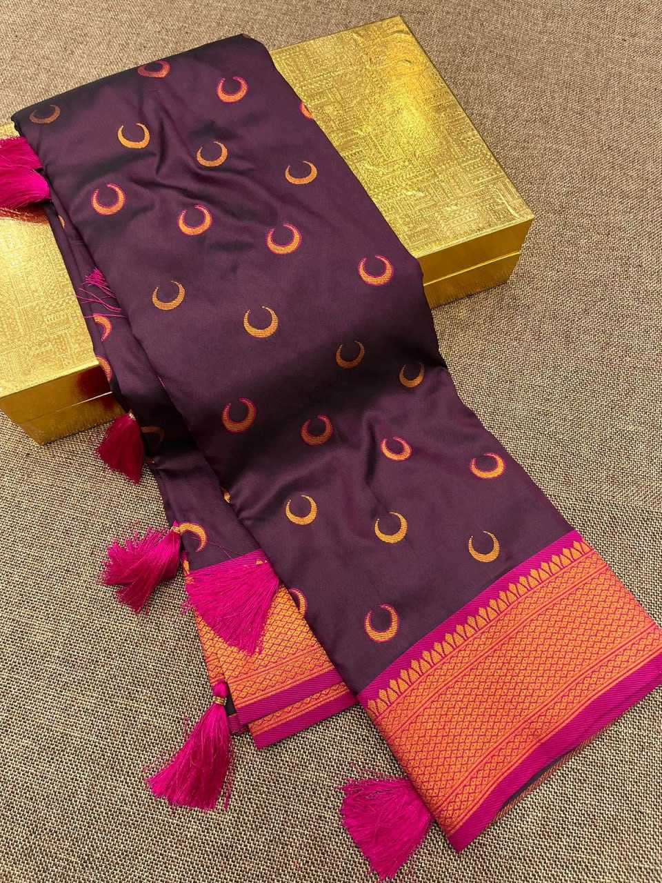 YNF PAITHANI SILK RIN150 Chandrakore Paithani SAREES WHOLESALE FESTIVEL PAITHANI SOFT SILK SAREES MANUFACTURER - Deevit International