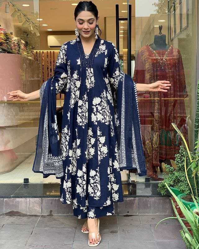 YNF PURE COTTON RIN201 RRD46 SUITS & DRESSES WHOLESALE COTTON ANARKALI WEDDING SUITS MANUFACTURE - Deevit International