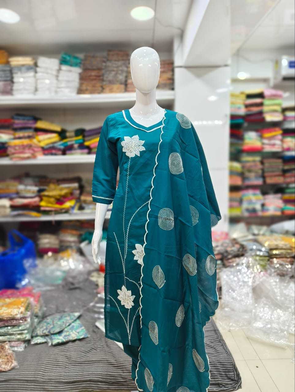 YNF ROMAN SILK KESH257 TAC08 SUITS & DRESSES WHOLESALE DESIGNER WEDDING LADIES LONG SILK SUITS MANUFACTURE - Deevit International