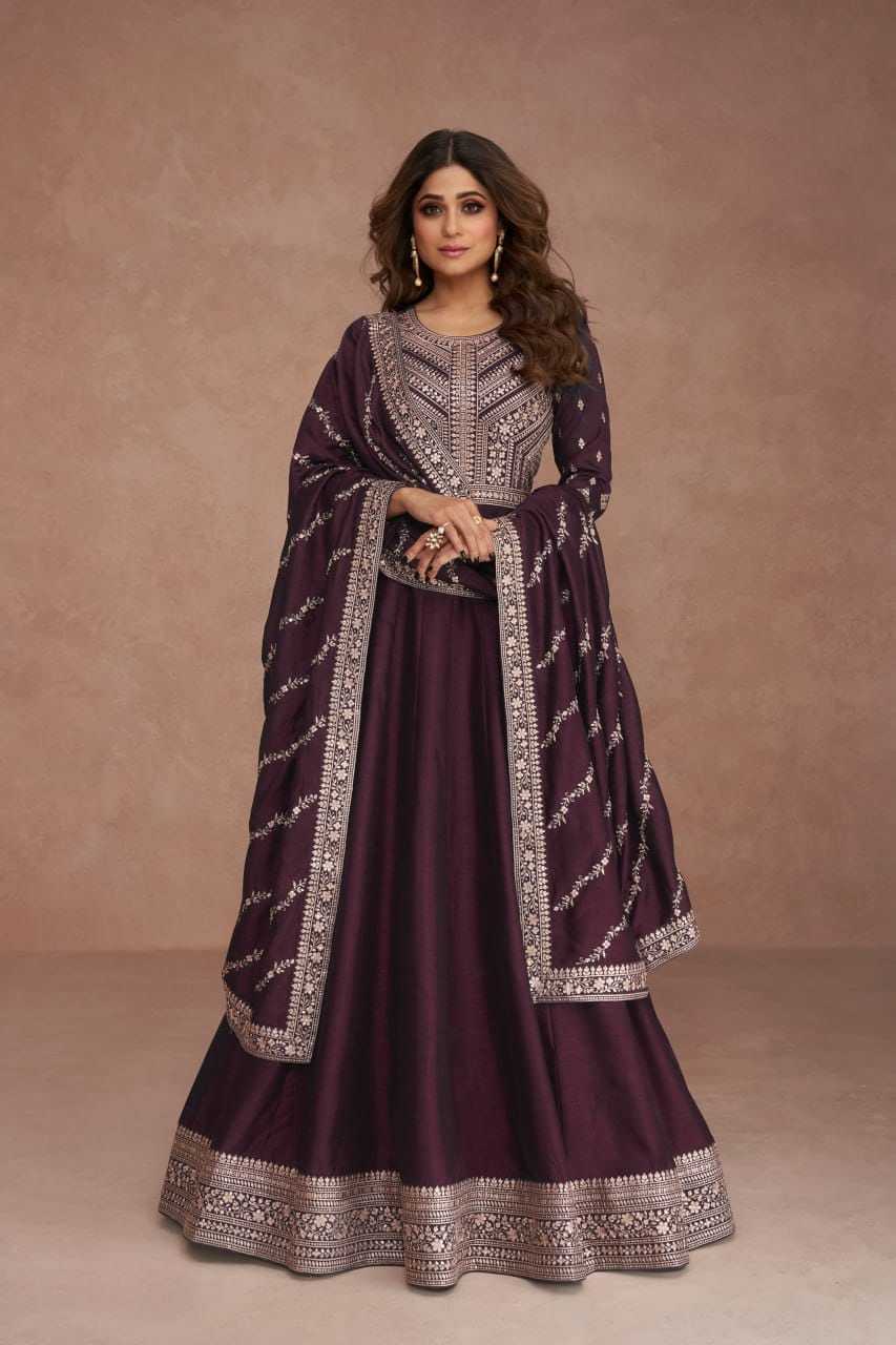 YNF SILK RIN129 9517  GOWNS WHOLESALE WEDIDING PRINTED LONG SILK GOWNS MANUFACTURER - Deevit International