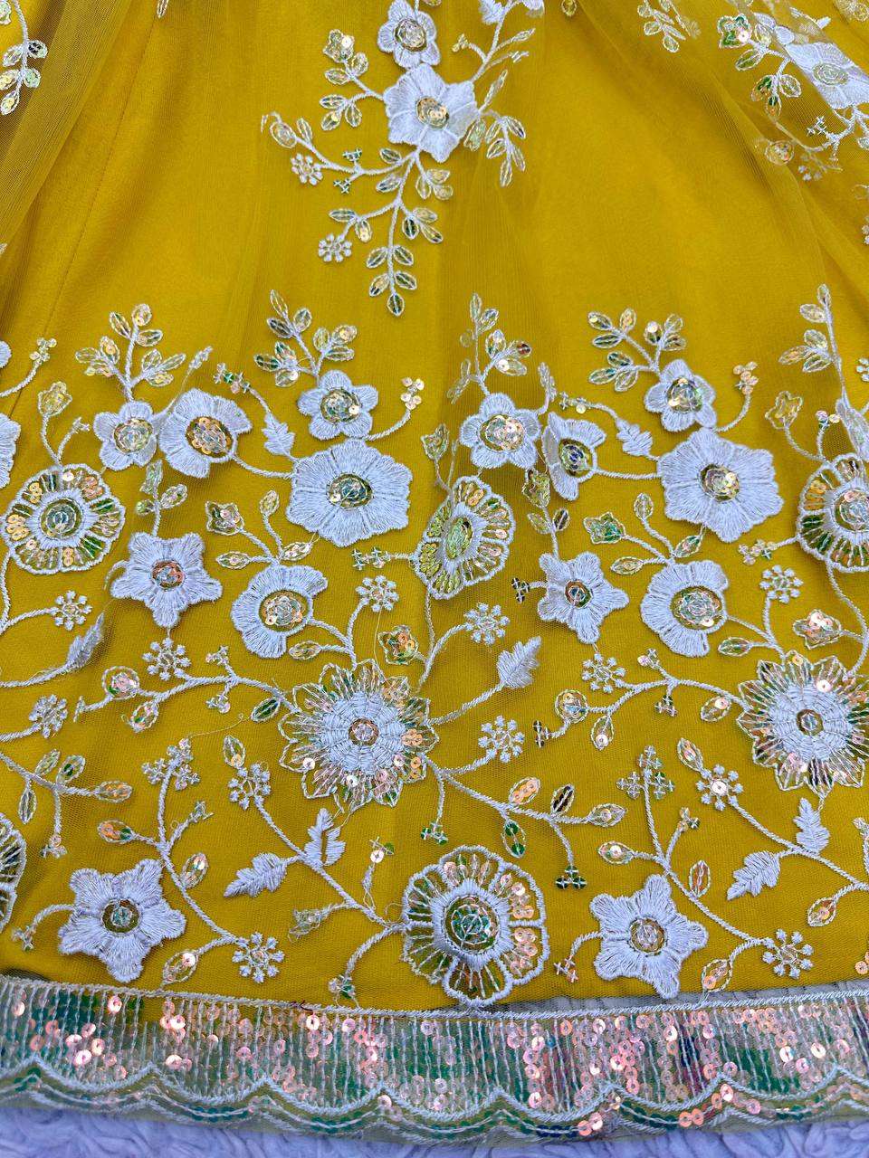 YNF  SOFT NET RIN162 231 WHOLESALE  LEHENGAS MANUFACTURER