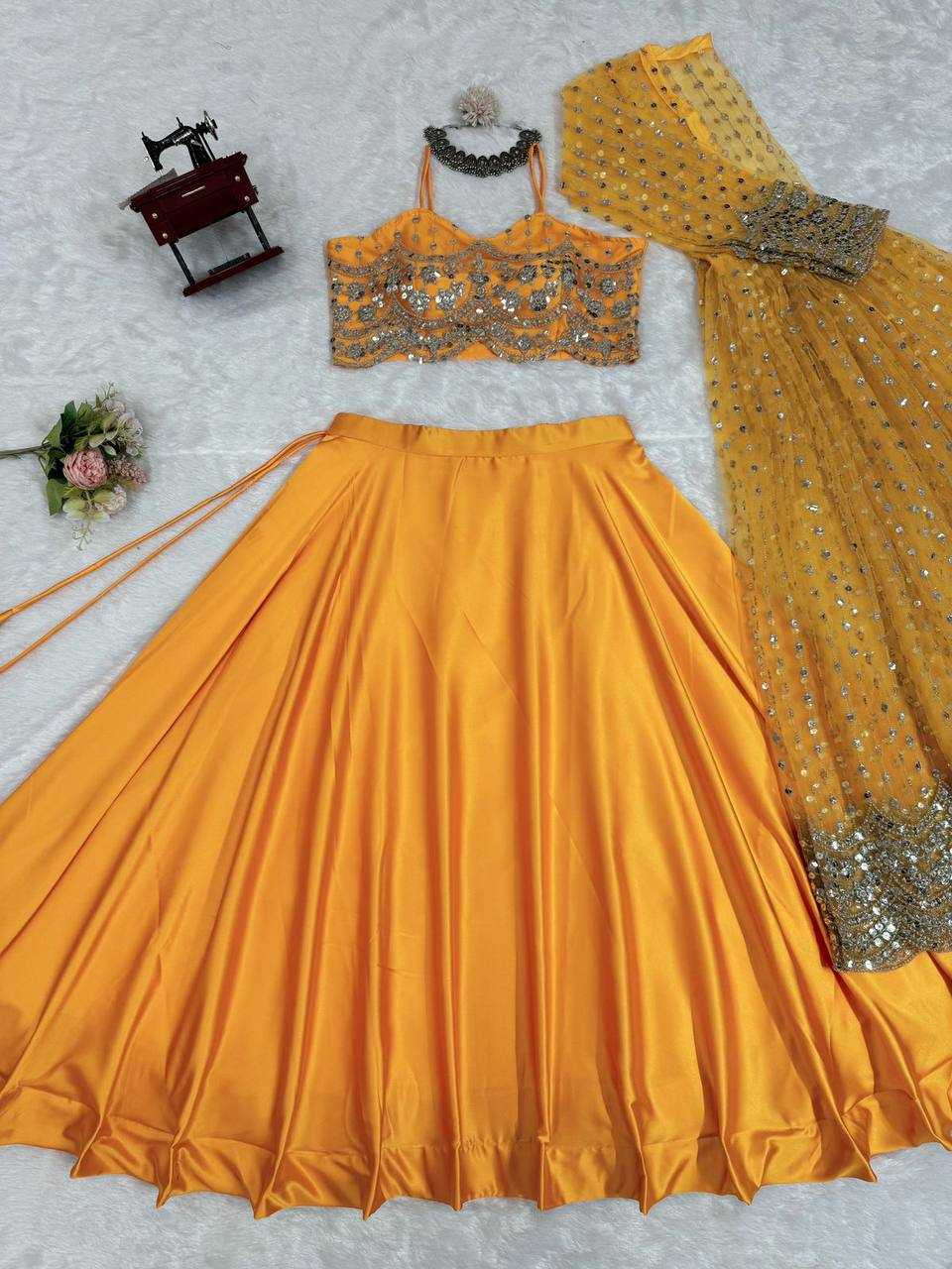 YNF JAPAN SARTIN RIN162 275 LEHENGAS WHOLESALE DESIGNER FANCY TRADITIONAL LEHENGA MANUFACTURER   