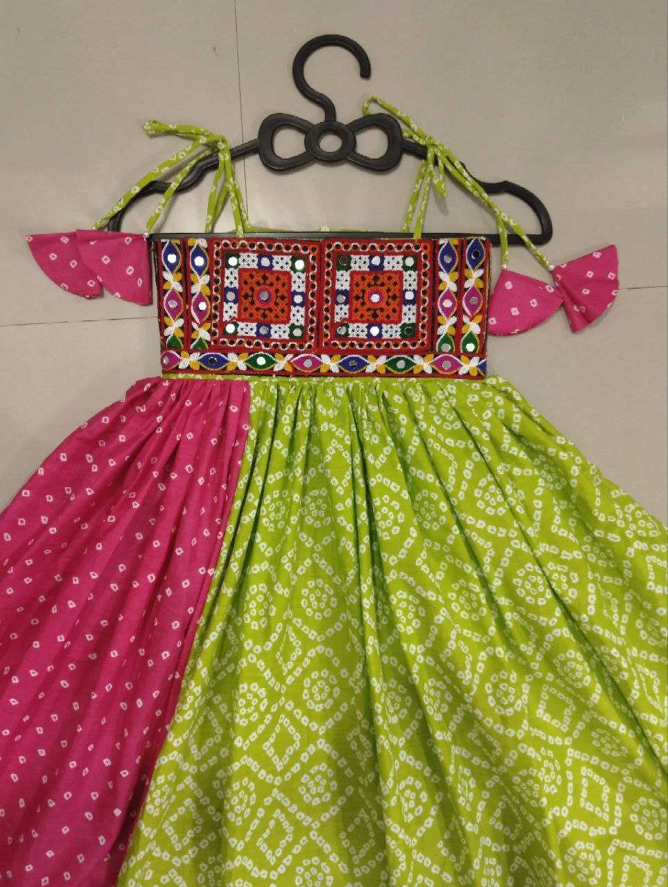 YNF REYON BAB NAVRATRI LEHENGAS WHOLESALE KIDS LEHENGA NAVRATRI CHANIYA CHOLI LEHENGA MANUFACTURER     