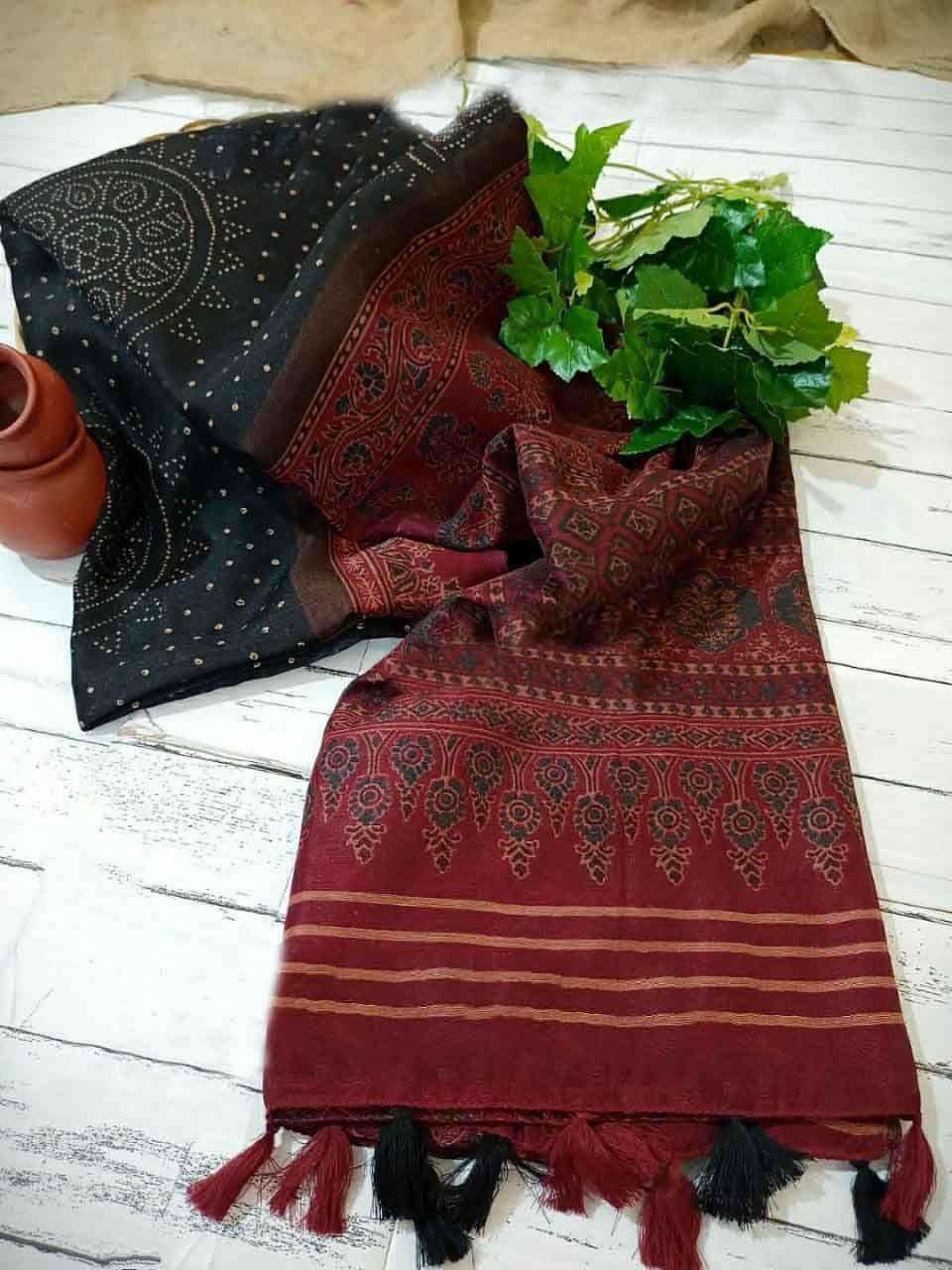 YNF LINEN ANT 47 SAREES WHOLESALE PRINTED LADIES AJRAKH SAREES  MANUFACTURER