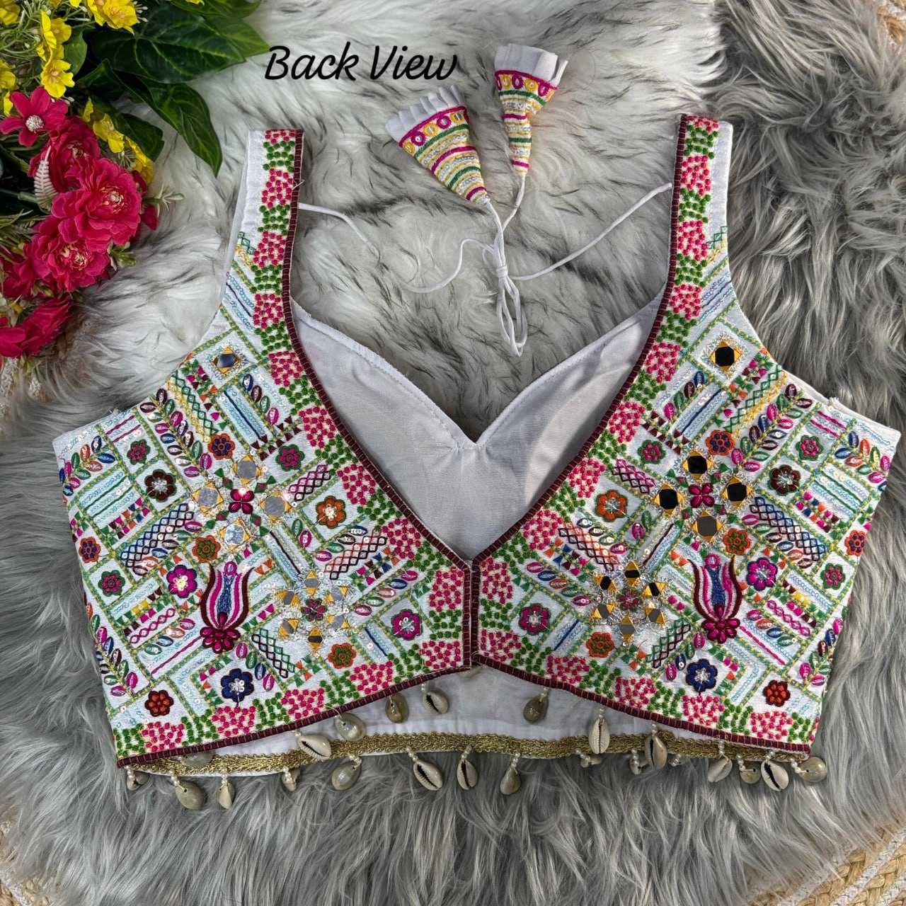 YNF ITALIAN SILK KESH111 RRK19 READYMADE BLOUSE WHOLESALE V-NECK SLEEVELESS EMBROIDERED KUTCH WORK SEQUENCE BLOUSE MANUFACTURER