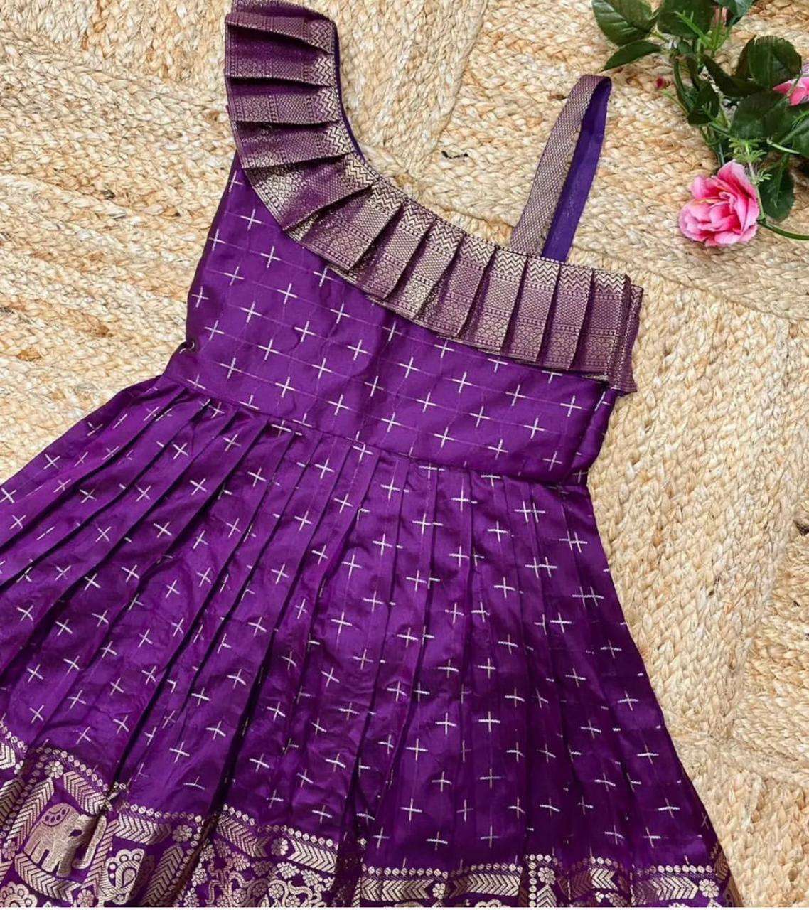 YNF JACQUARD KIDS WEAR WHOLESALE KIDS GOWNS MANUFACTURER