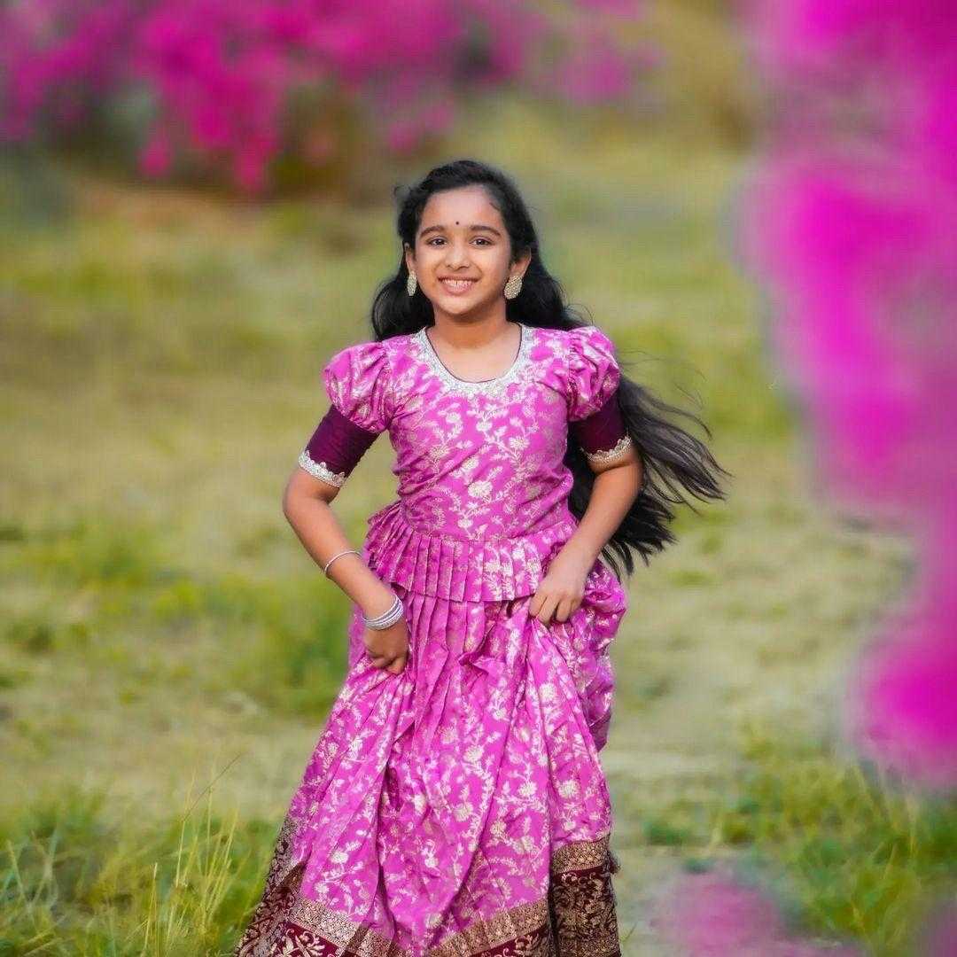 YNF LICHI SILK RIN192 7937 KIDS WEAR WHOLESALE KIDS LEHENGAS MANUFACTURER 