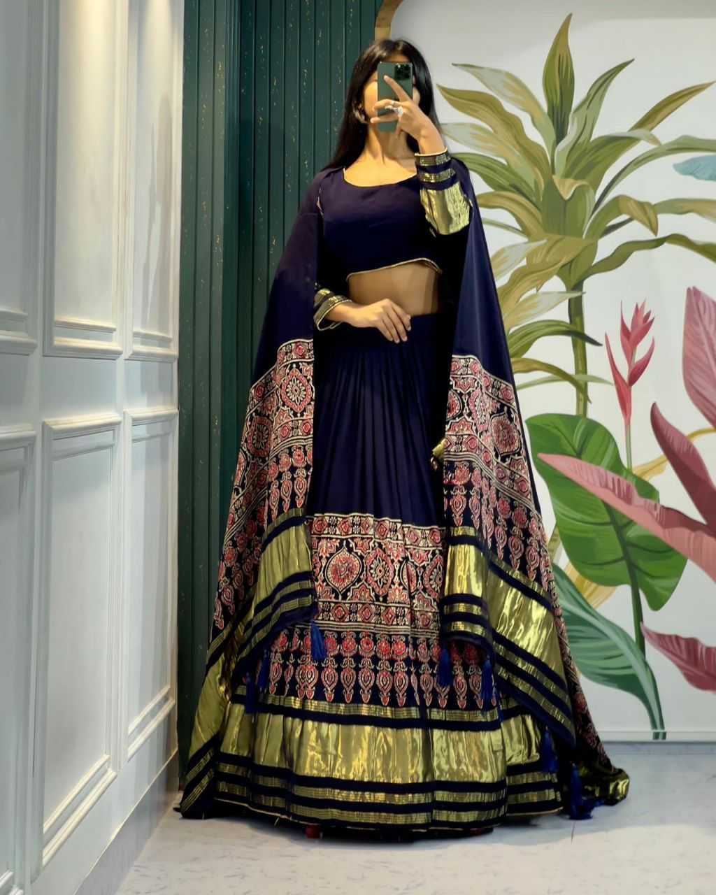 YNF GAJJI SILK KESH179 AHB14 LEHENGAS WHOLESALE TRADITIONAL SILK PRINTED LEHENGAS MANUFACTURER