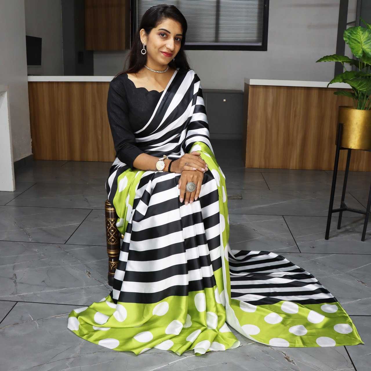 YNF JAPAN SARTIN RIN119 Japan SAREES WHOLESALE PRINTED LADIES SATIN SAREES MANUFACTURER - Deevit International