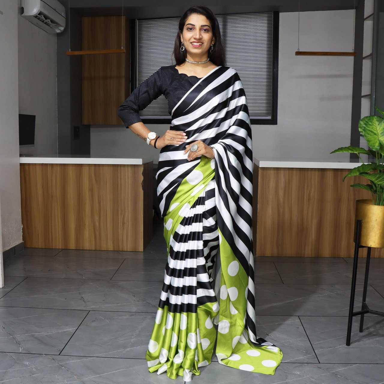 YNF JAPAN SARTIN RIN119 Japan SAREES WHOLESALE PRINTED LADIES SATIN SAREES MANUFACTURER - Deevit International