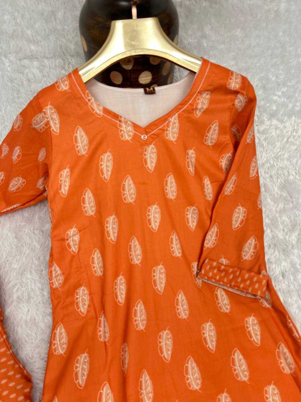 YNF MUSLIN KESH164 G64 KURTIS WHOLESALE LONG PRINTED KURTI WITH BOTTOM V-NECK LONG KURTIS MANUFACTURER - Deevit International