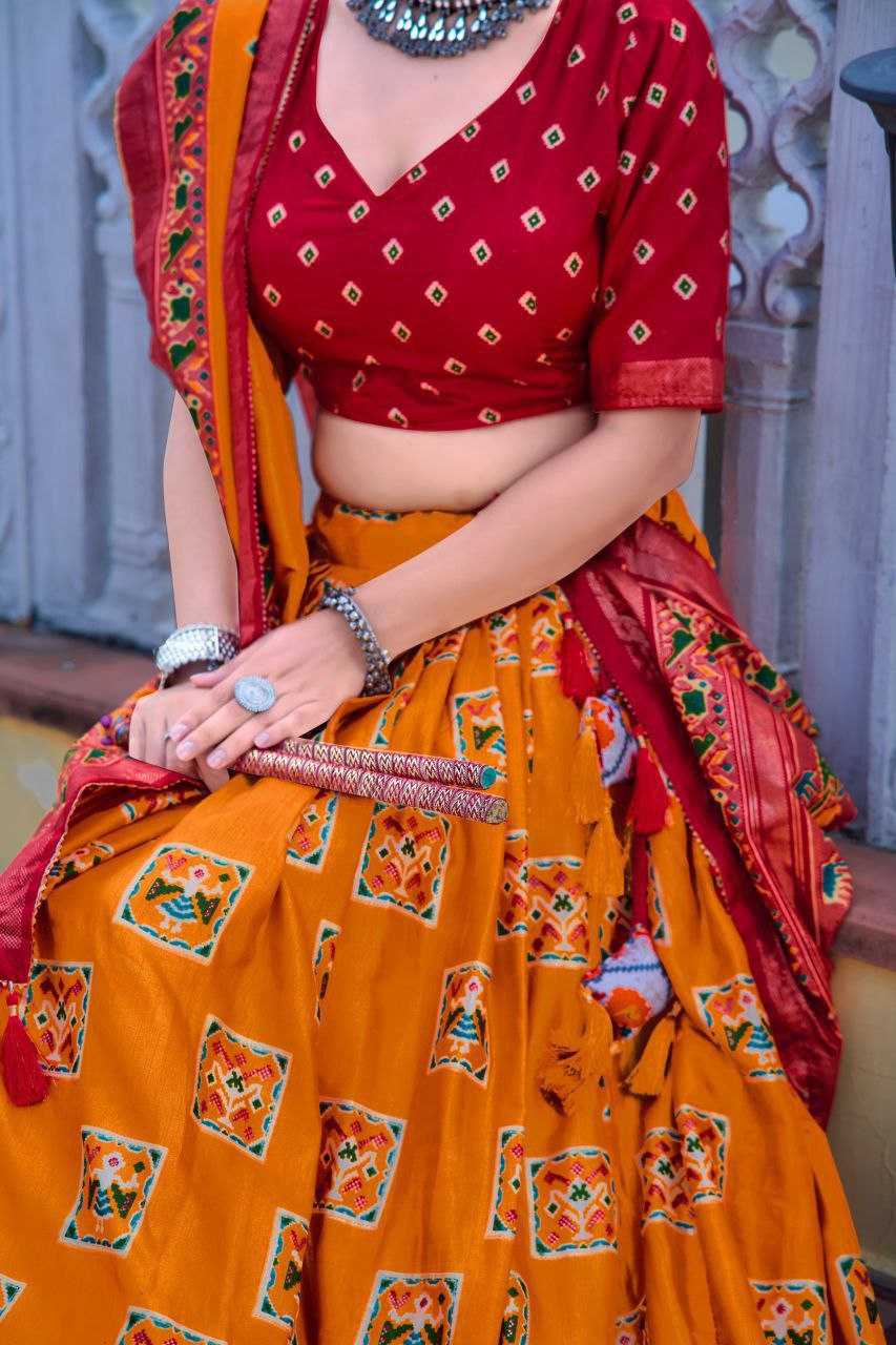 YNF TUSSAR SILK KESH187 Mor LEHENGAS WHOLESALE SILK TRADITIONAL PRINTED BANARASI LEHENGA WITH DUPTTA WEDDING LEHENGAS MANUFACTURER - Deevit International