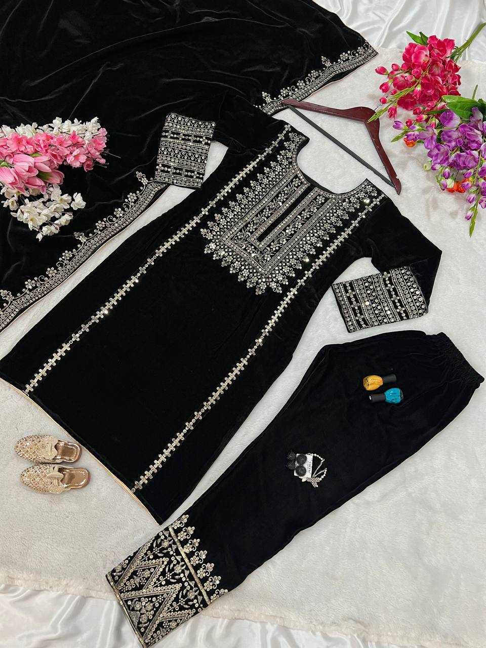 YNF VELVET KESH123 5017 SUITS & DRESSES WHOLESALE VELVET EMBROIDERY LONG KURTI BLACK SUITS MANUFACTURE  - Deevit International