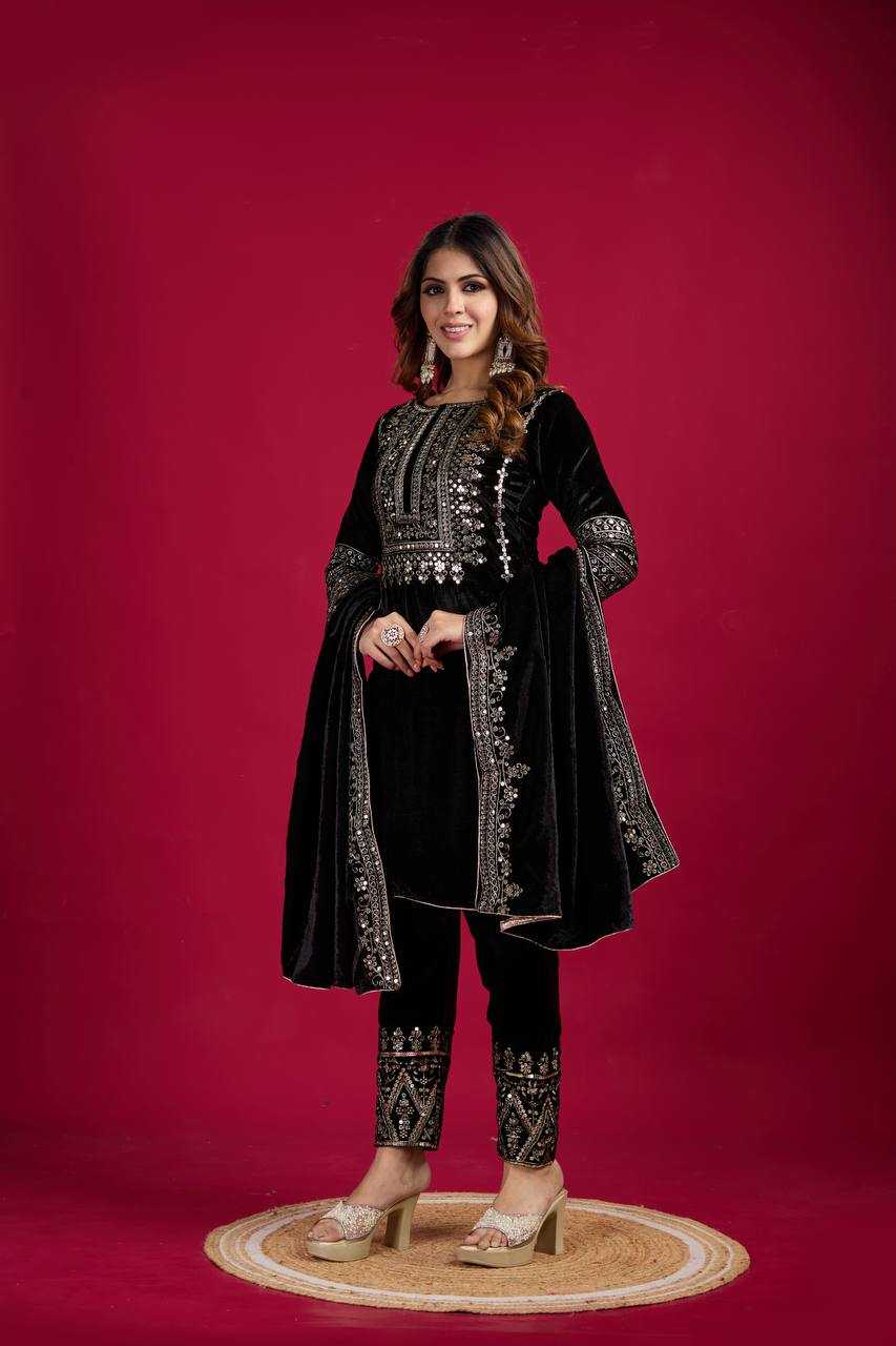 YNF VELVET KESH123 5017 SUITS & DRESSES WHOLESALE VELVET EMBROIDERY LONG KURTI BLACK SUITS MANUFACTURE  - Deevit International