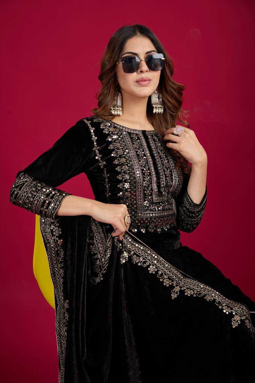 YNF VELVET KESH123 5017 SUITS & DRESSES WHOLESALE VELVET EMBROIDERY LONG KURTI BLACK SUITS MANUFACTURE  - Deevit International