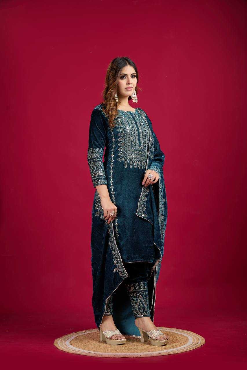 YNF VELVET KESH123 5017 SUITS & DRESSES WHOLESALE VELVET EMBROIDERY LONG KURTI BLACK SUITS MANUFACTURE  - Deevit International