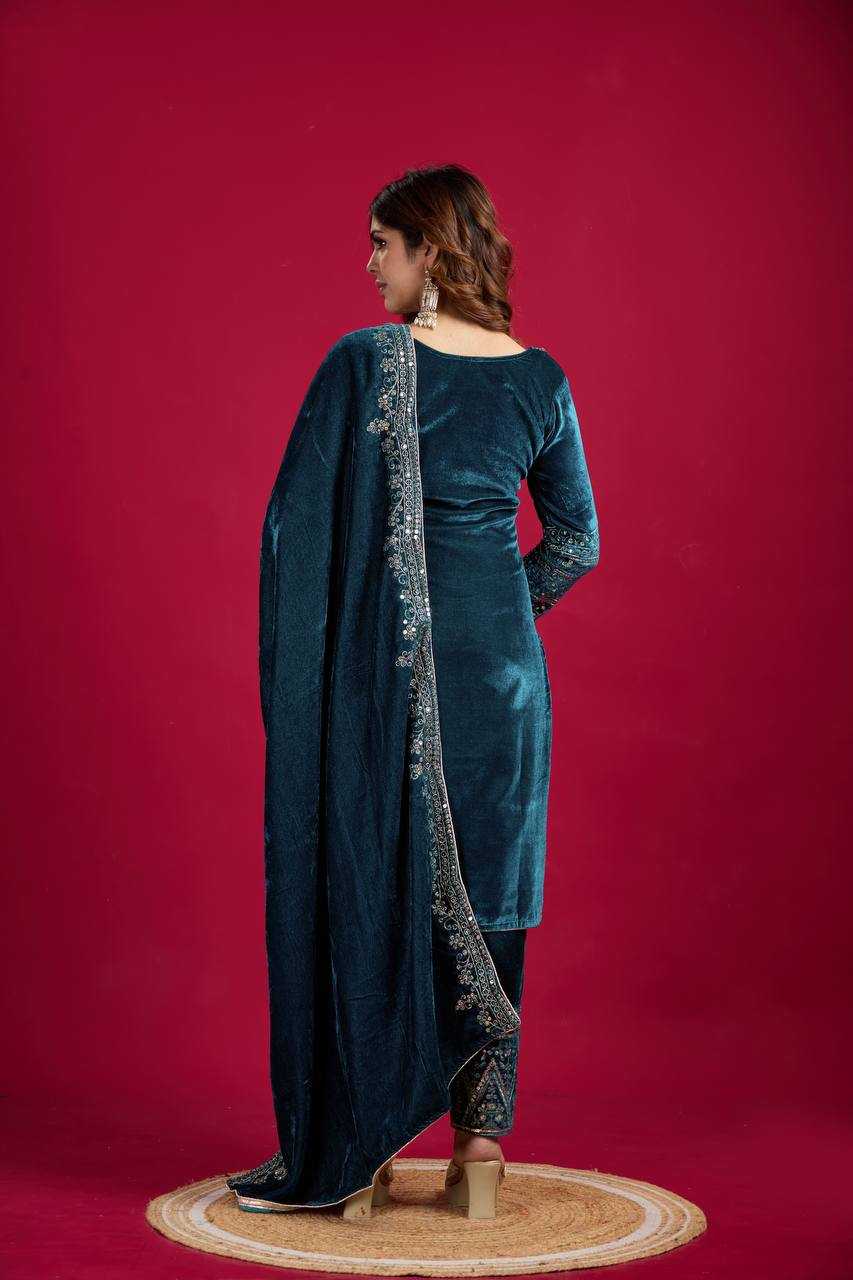 YNF VELVET KESH123 5017 SUITS & DRESSES WHOLESALE VELVET EMBROIDERY LONG KURTI BLACK SUITS MANUFACTURE  - Deevit International