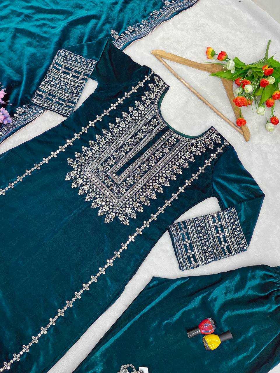 YNF VELVET KESH123 5017 SUITS & DRESSES WHOLESALE VELVET EMBROIDERY LONG KURTI BLACK SUITS MANUFACTURE  - Deevit International