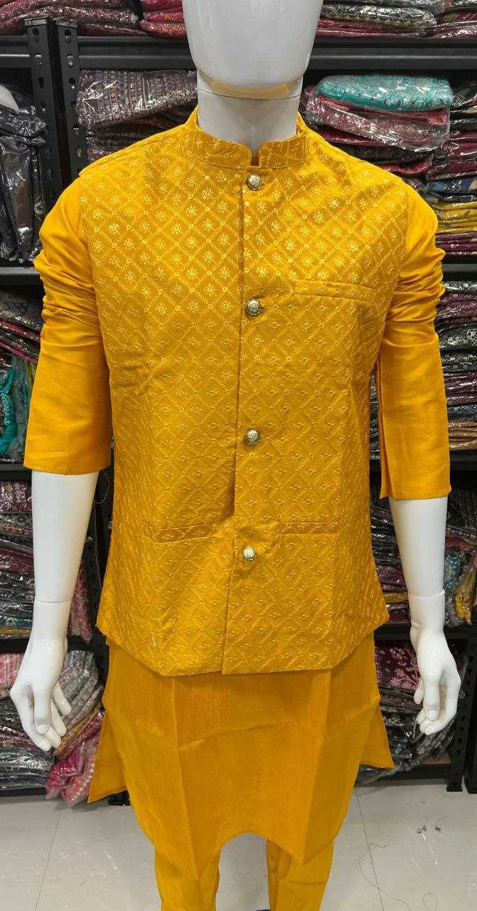 YNF BANGLORI SILK KESH246 SWAYAMVAR WHOLESALE MENS WEAR PATHANI SUIT SILK KURTA MANUFACTURER - Deevit International