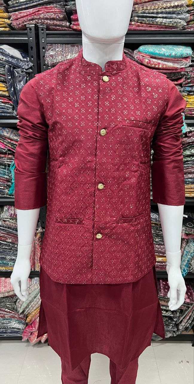 YNF BANGLORI SILK KESH246 SWAYAMVAR WHOLESALE MENS WEAR PATHANI SUIT SILK KURTA MANUFACTURER - Deevit International