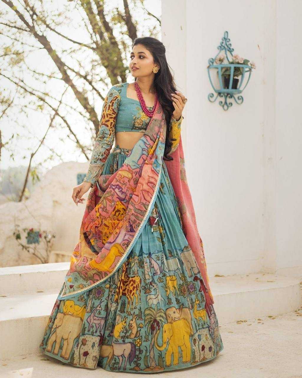 YNF CHINON KESH163 52 LEHENGAS WHOLESALE KALAMKARI TRADITIONAL PRINTED LEHENGAS MANUFACTURER - Deevit International