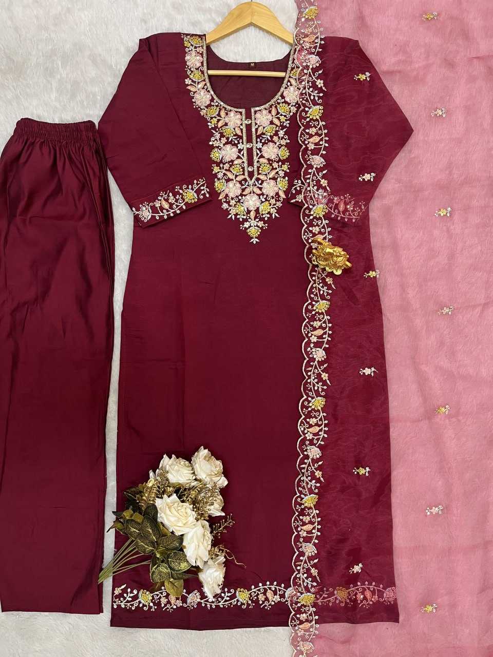 YNF HEAVY ROMAN SILK KESH247 7025 SUITS & DRESSES WHOLESALE EMBROIDEREY WEDDING LADIES SILK SUITS MANUFACTURE - Deevit International