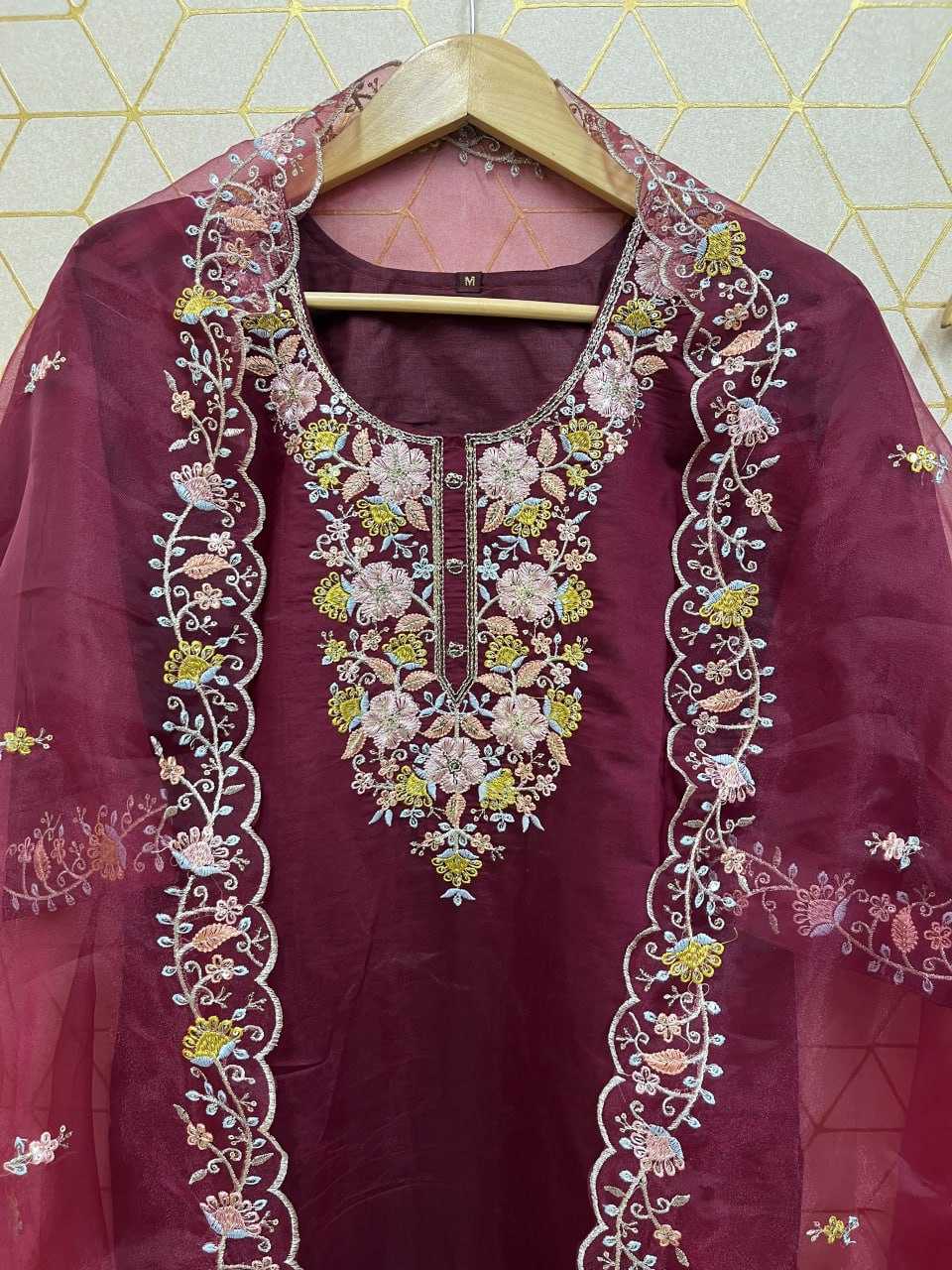 YNF HEAVY ROMAN SILK KESH247 7025 SUITS & DRESSES WHOLESALE EMBROIDEREY WEDDING LADIES SILK SUITS MANUFACTURE - Deevit International