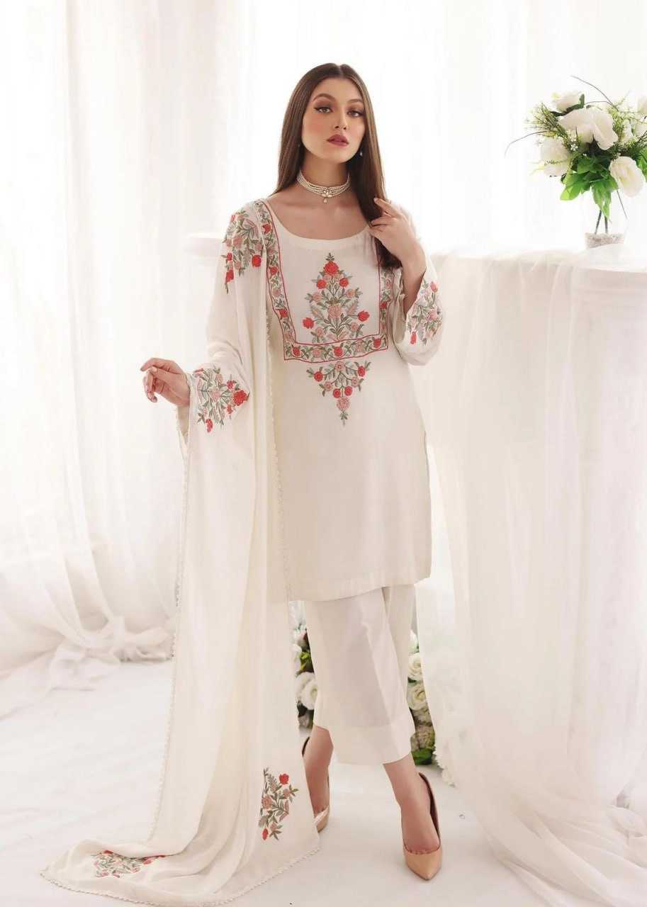 YNF MUSLIN RIN158 Stree SUITS & DRESSES WHOLESALE DESIGNER PARTY WEAR EMBROIDERY LADIES GEORGETTE SUITS MANUFACTURE - Deevit International