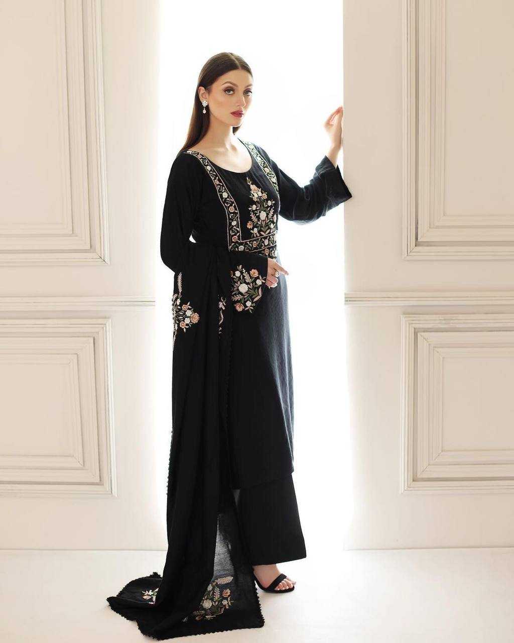 YNF MUSLIN RIN158 Stree SUITS & DRESSES WHOLESALE DESIGNER PARTY WEAR EMBROIDERY LADIES GEORGETTE SUITS MANUFACTURE - Deevit International